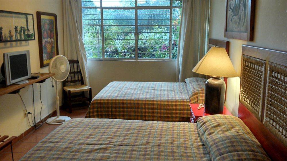 Casa Tlaquepaque Hotel Buitenkant foto