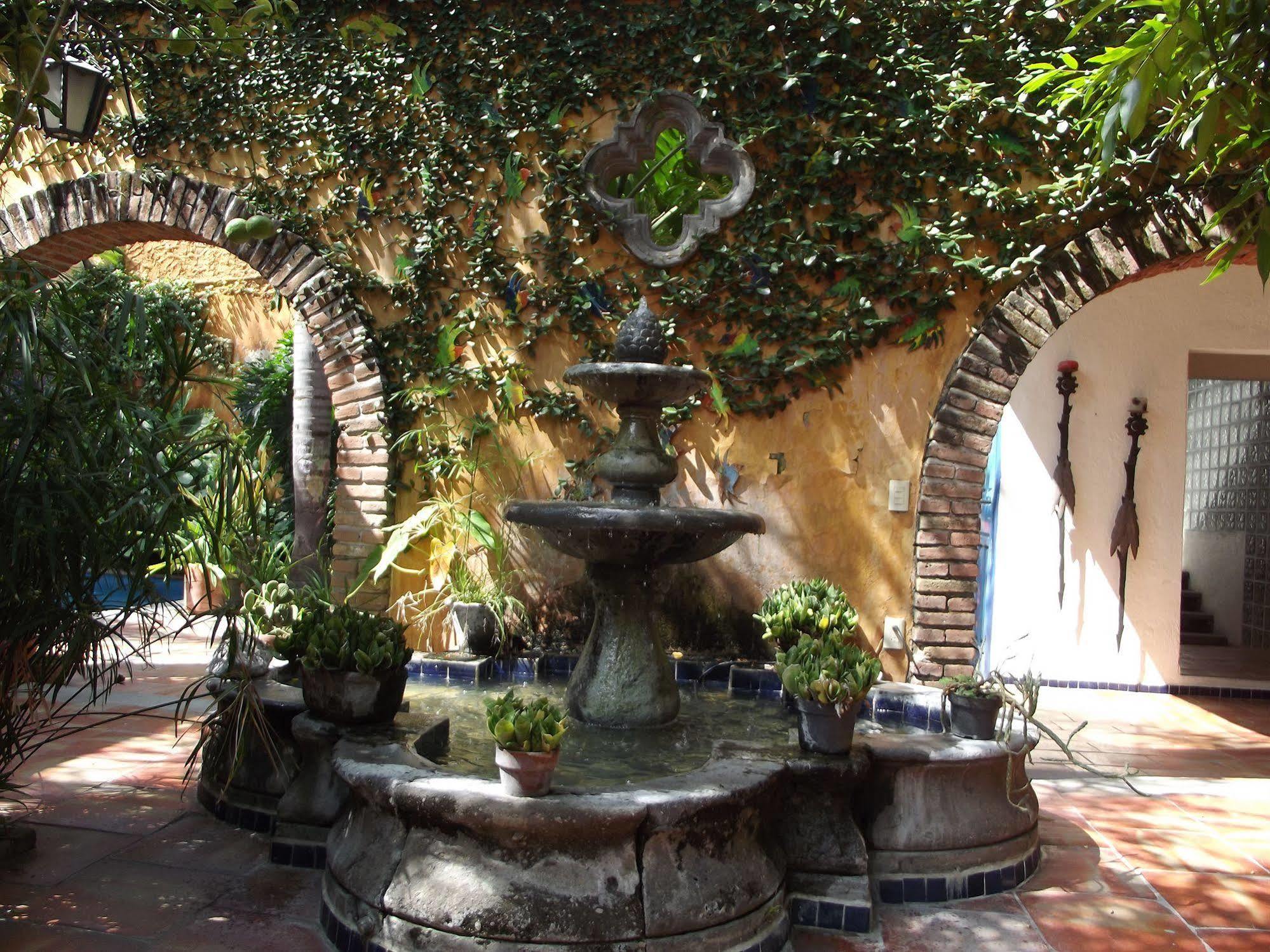 Casa Tlaquepaque Hotel Buitenkant foto