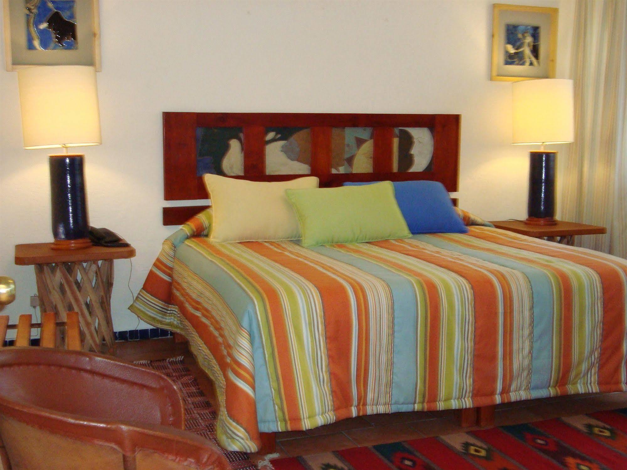 Casa Tlaquepaque Hotel Buitenkant foto